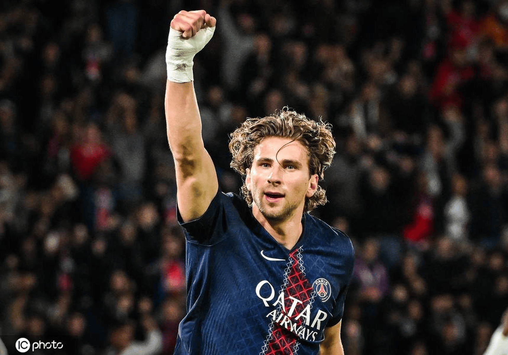 关于里程碑夜!巴黎圣日耳曼单刀错失,中超国际比赛日刷纪录,更衣室稳定,年轻球员得到机会的信息 关于里程碑夜!巴黎圣日耳曼单刀错失,中超国际比赛日刷纪录,更衣室稳定,年轻球员得到机会的信息