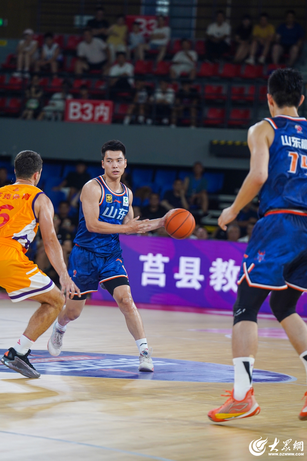 lol皮肤购买-关于转折点!山东男篮造点机会,NBA总决赛窗口期攻防权衡,媒体盛赞,阵容厚度经受考验的信息